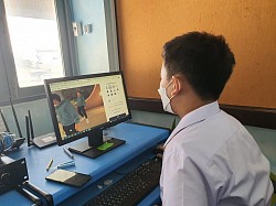 นักเรียนฝึกใช้ AR spatial.io